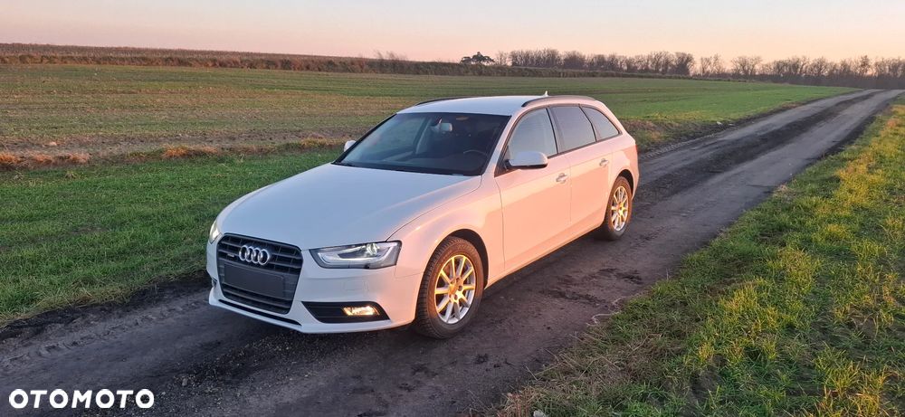 Audi A4 Avant 2.0 TDI Quattro - 11