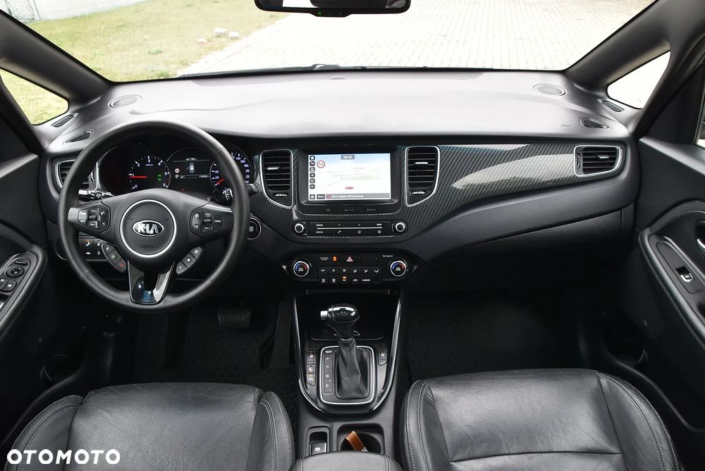Kia Carens - 27