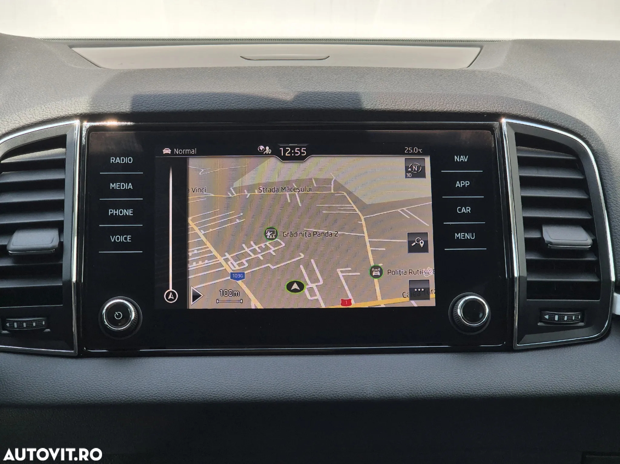 Skoda Karoq 1.5 TSI DSG Style - 23