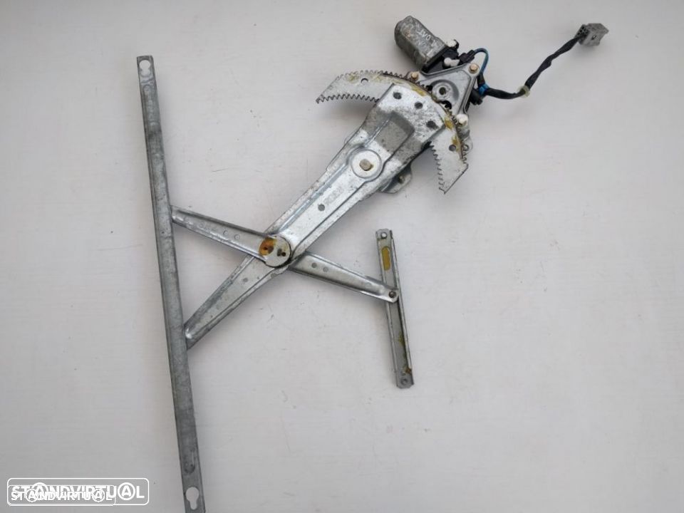 Elevador vidro electrico direito honda hrv  3 portas - 1