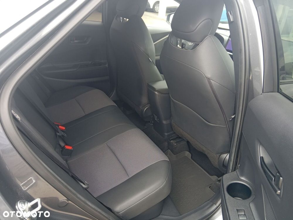 Toyota C-HR - 11