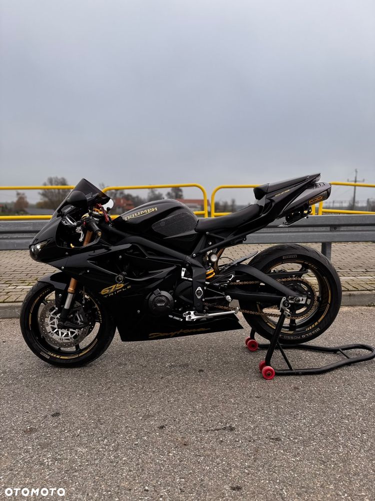 Triumph Daytona - 6