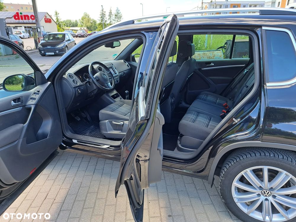 Volkswagen Tiguan - 12