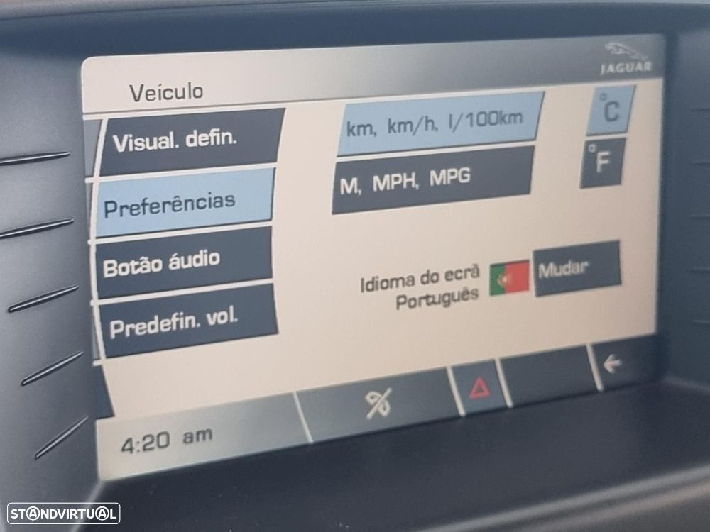 Jaguar XK 4.2 V8 - 29