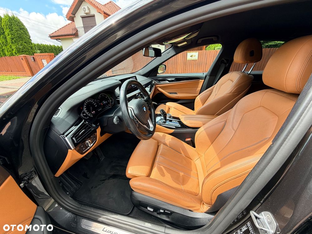 BMW Seria 5 520d xDrive Luxury Line - 8