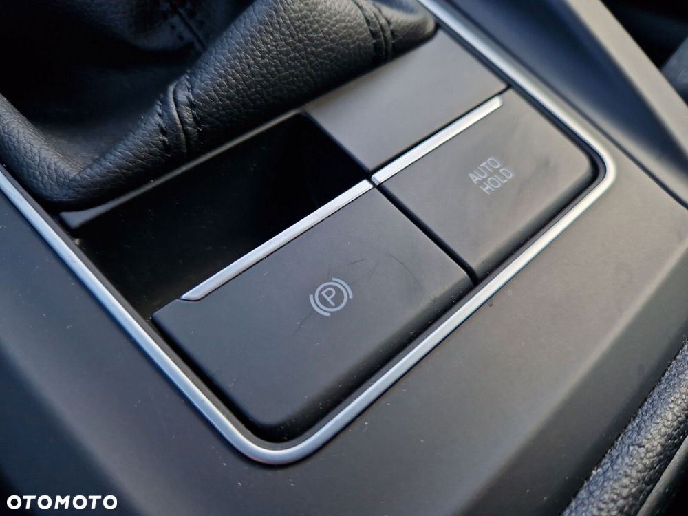 Volkswagen Golf 1.5 TSI EVO Style - 22