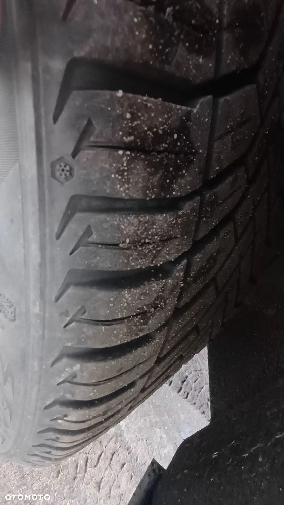 Mercedes-Benz Klasa A 180 (BlueEFFICIENCY) Urban - 26