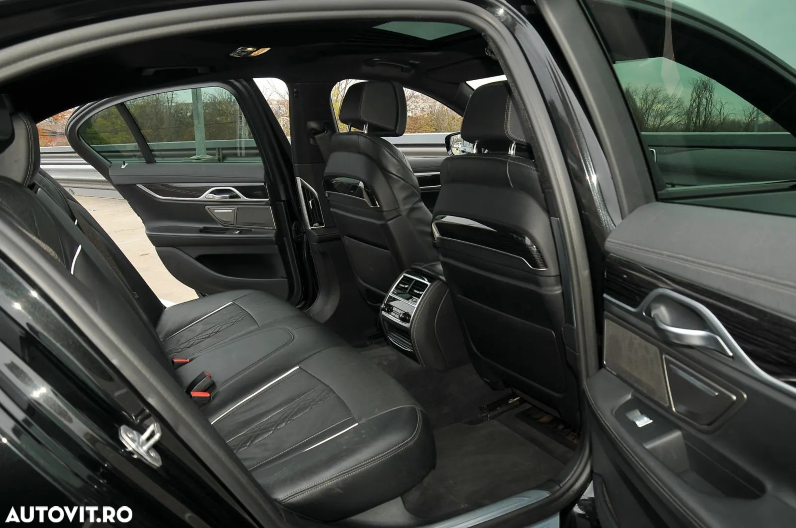 BMW Seria 7 745Le xDrive AT PHEV - 7