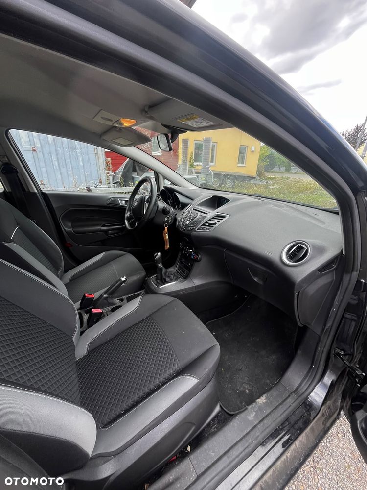 Ford Fiesta - 4