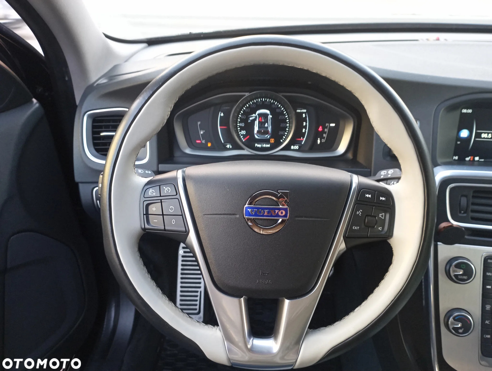 Volvo V60 D4 Drive-E Ocean Race - 12