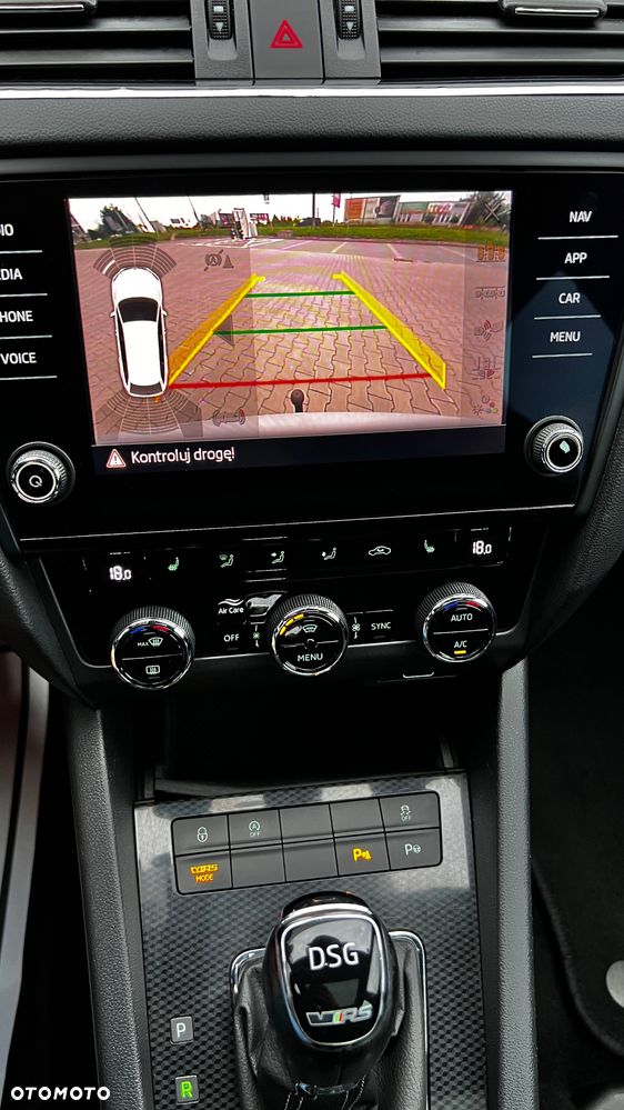 Skoda Octavia 2.0 TDI 4x4 DSG RS - 35