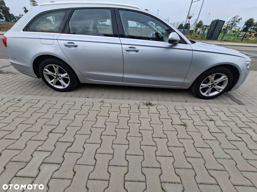 Audi A6 Avant - 4