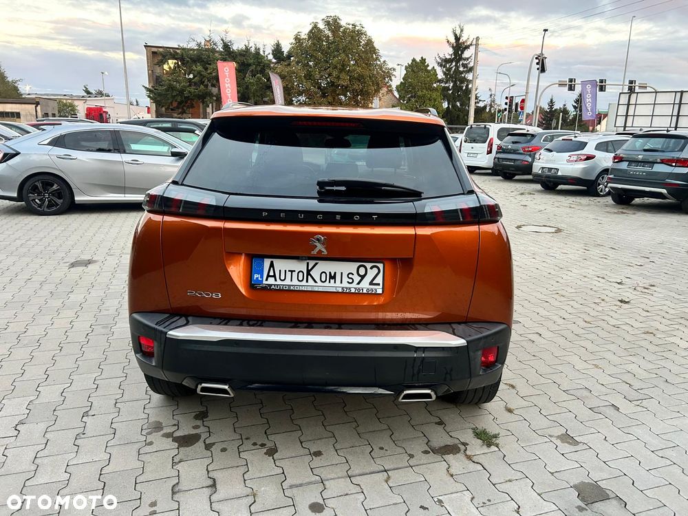 Peugeot 2008 1.2 Pure Tech GPF Active S&S - 9