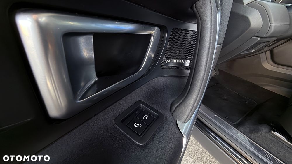 Land Rover Discovery Sport TD4 HSE Luxury - 23