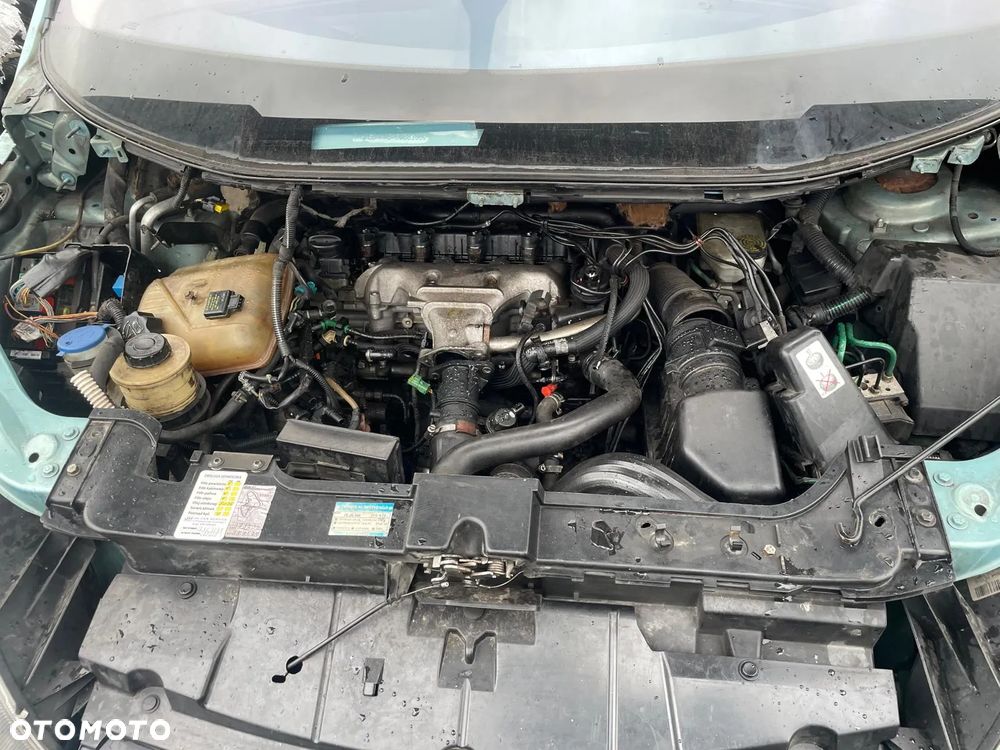Citroen C8 na części Kolor KNB - INITIATIQUE BLUE PAINT - 6