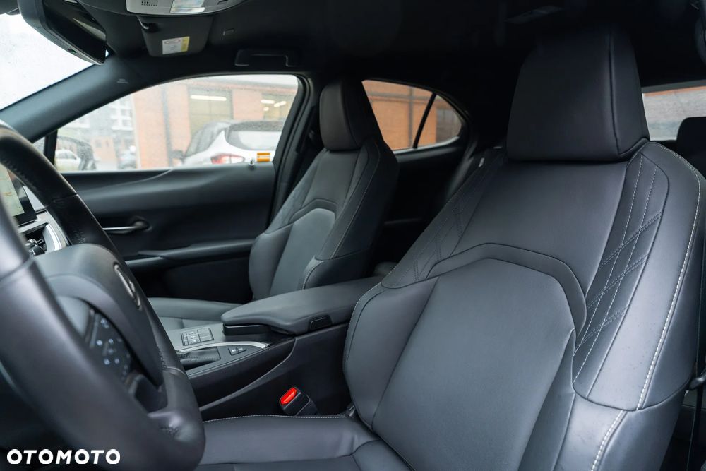 Lexus UX 250h GPF F Sport AWD - 11