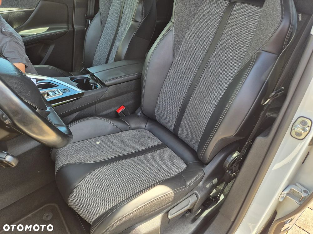 Peugeot 3008 BlueHDi 180 Stop & Start EAT8 GT - 23