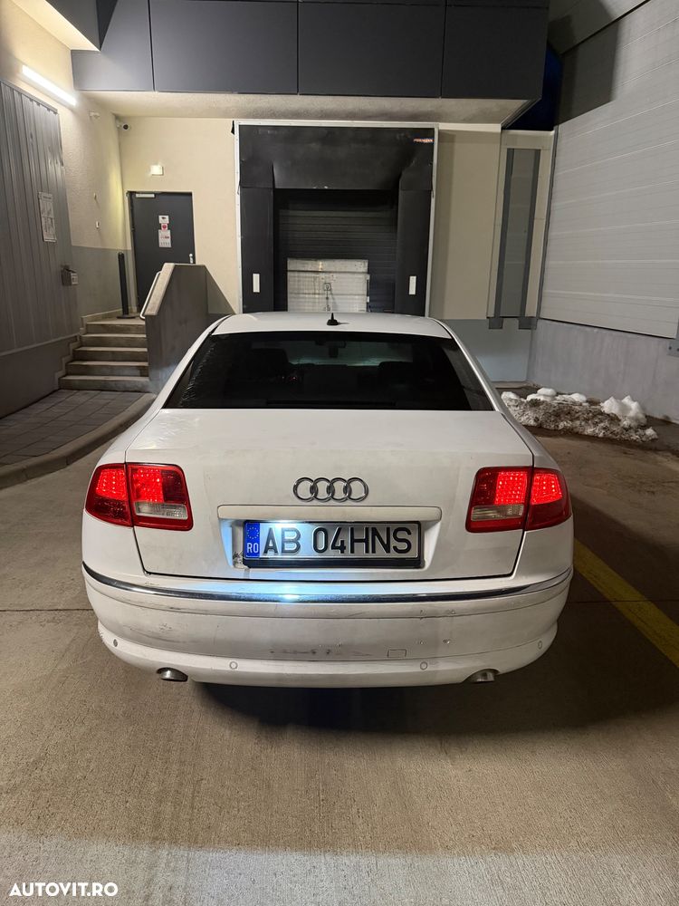 Audi A8 - 5