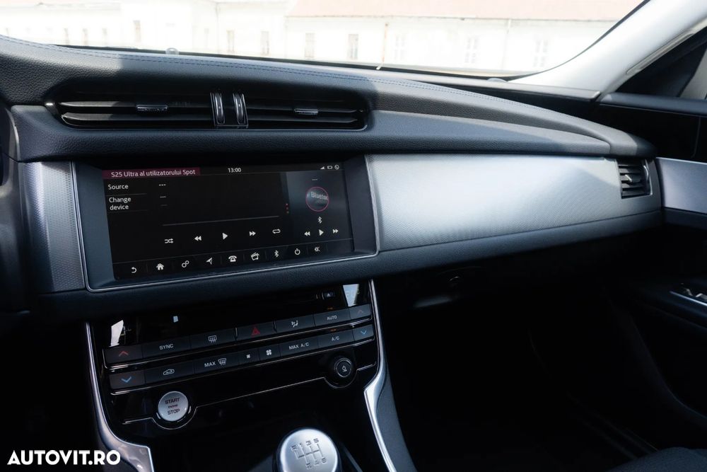 Jaguar XF E-Performance Portfolio - 19