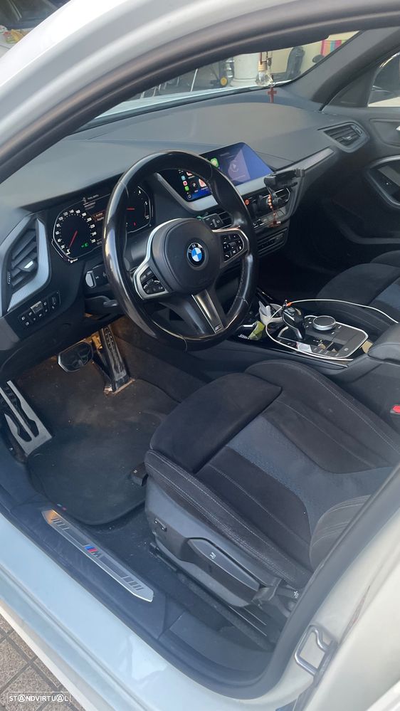 BMW 116 d Pack Desportivo M Auto - 32