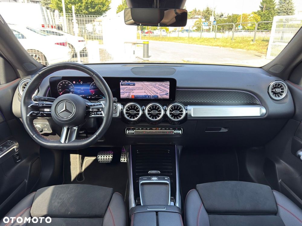 Mercedes-Benz GLB 220 mHEV 4-Matic AMG Line 8G-DCT - 26