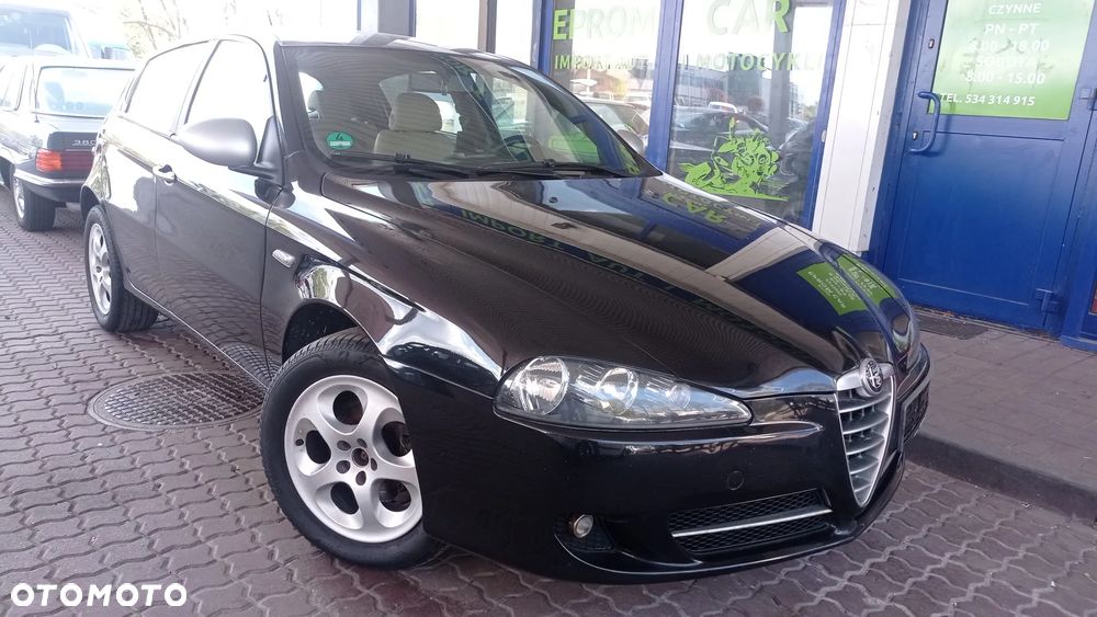 Alfa Romeo 147 1.6 Twin Spark ECO Eleganza - 2