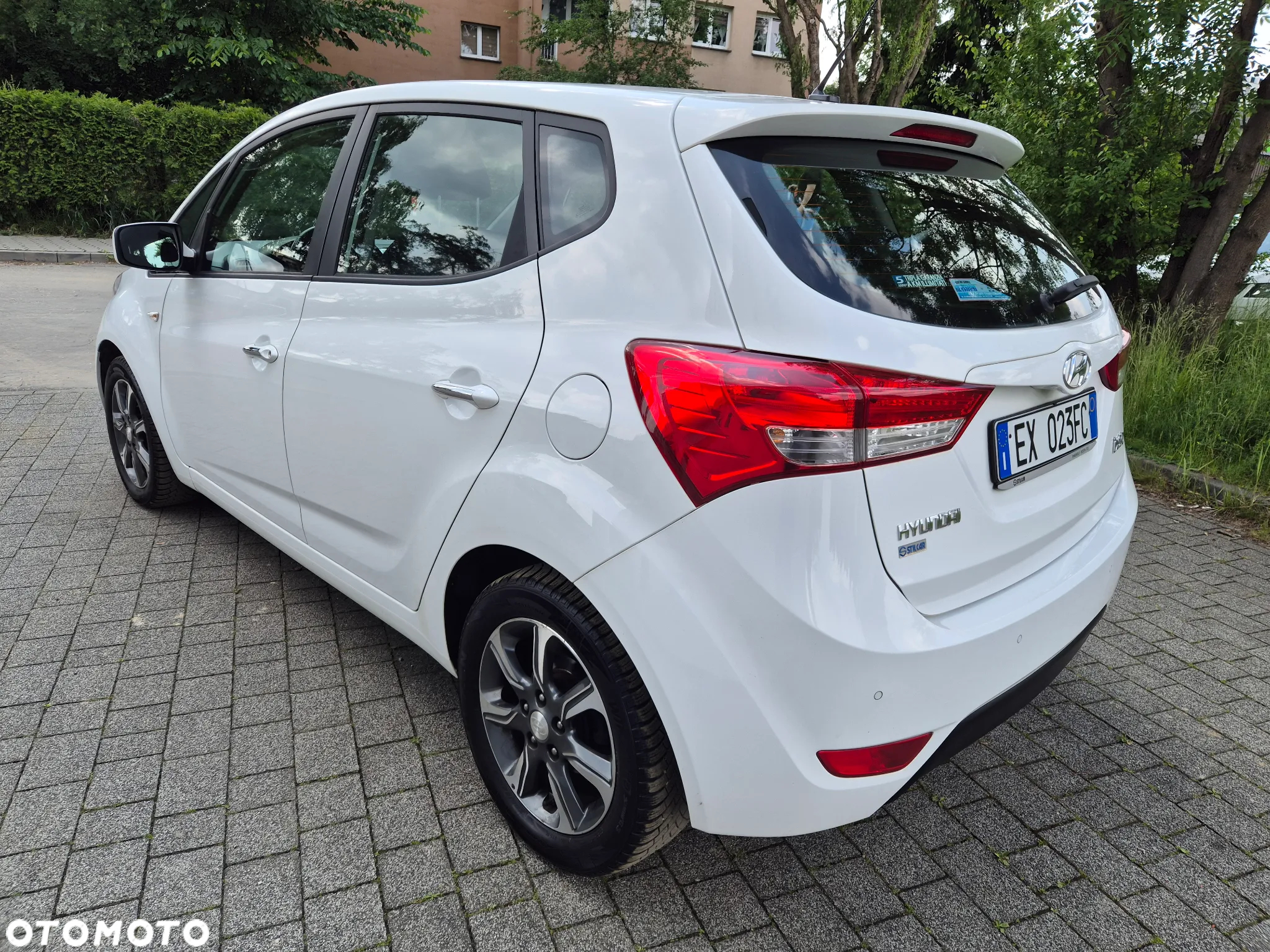 Hyundai ix20 1.4 CRDi blue Classic - 9