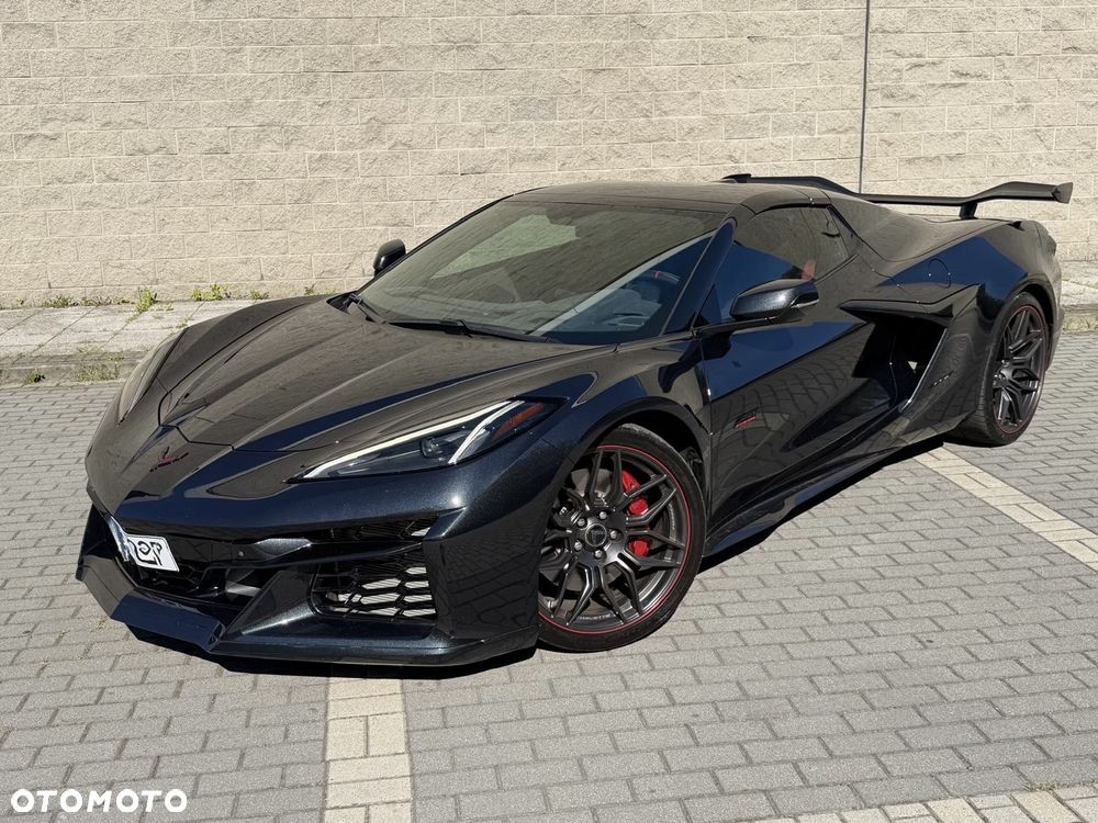 Chevrolet Corvette - 10