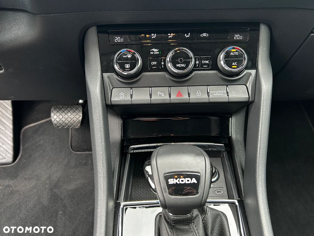 Skoda Karoq 1.5 TSI ACT Edition 130 DSG - 27