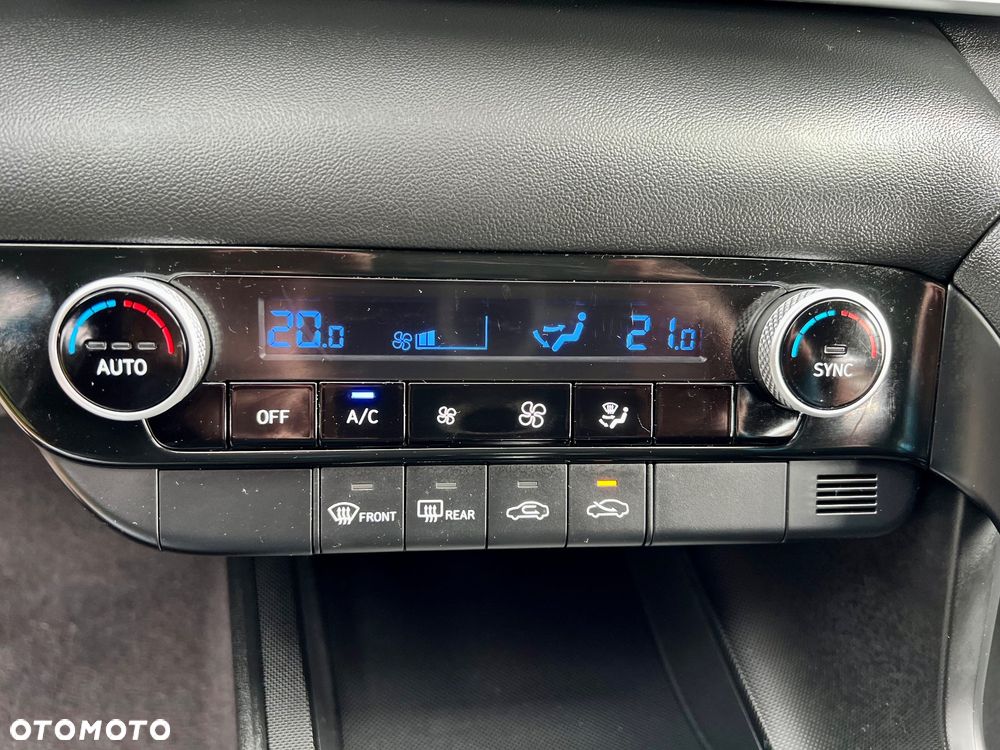 Hyundai Elantra 1.6 Smart - 21