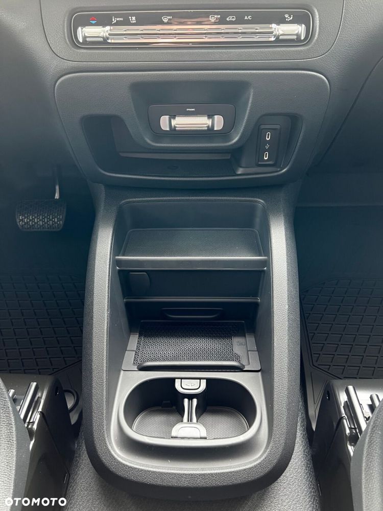 Mercedes-Benz Vito - 23