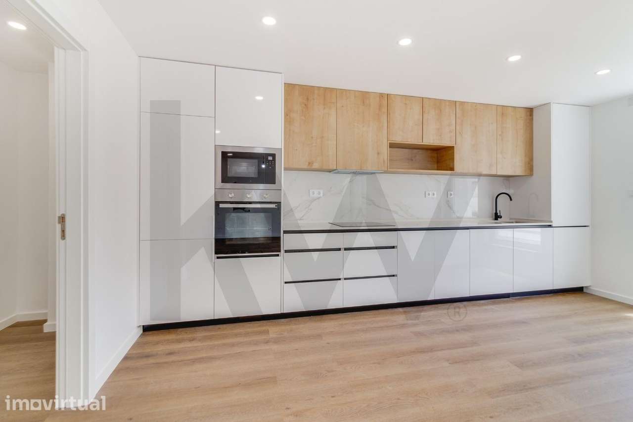 Apartamento T3 Renovado para Arrendamento nos Jardins da Parede - Grande imagem: 5/20