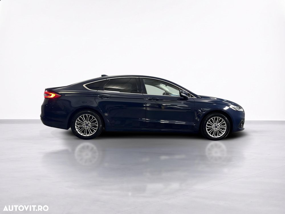 Ford Mondeo - 7