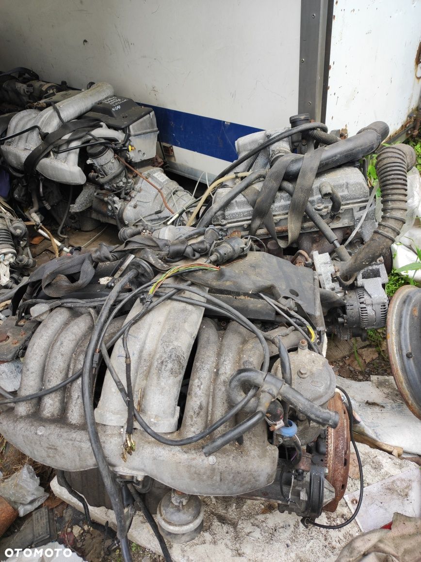 Silnik Mercedes W124 w210 3.0 3.0 td 2.0d 2.5d  190 w201 sprinter - 1