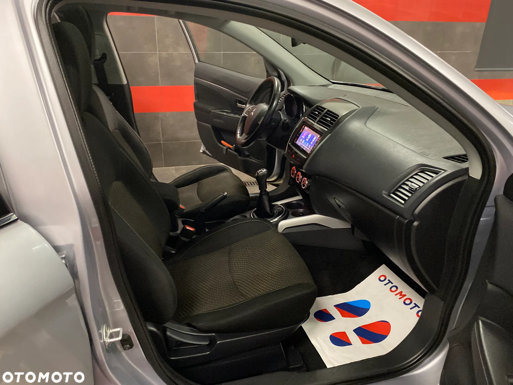 Mitsubishi ASX 1.6 Instyle - 20