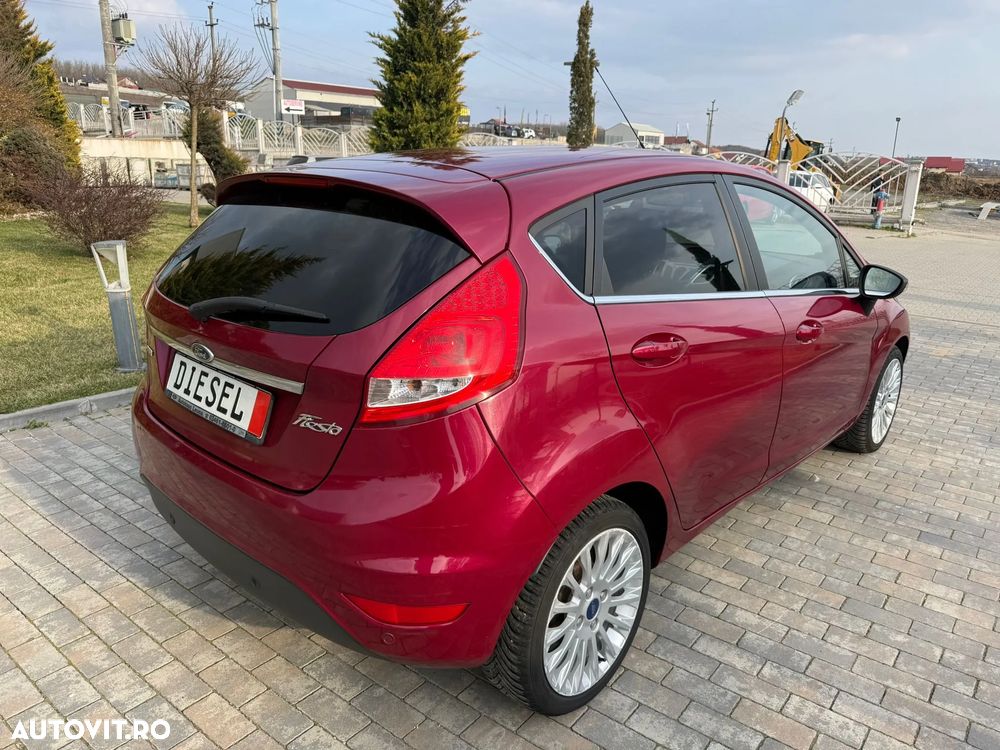 Ford Fiesta 1.6 TDCI DPF Titanium - 7