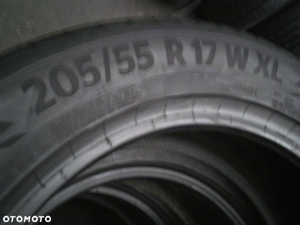CONTINENTAL PremiumContact 7 205/55R17 5,3mm 2024 - 2