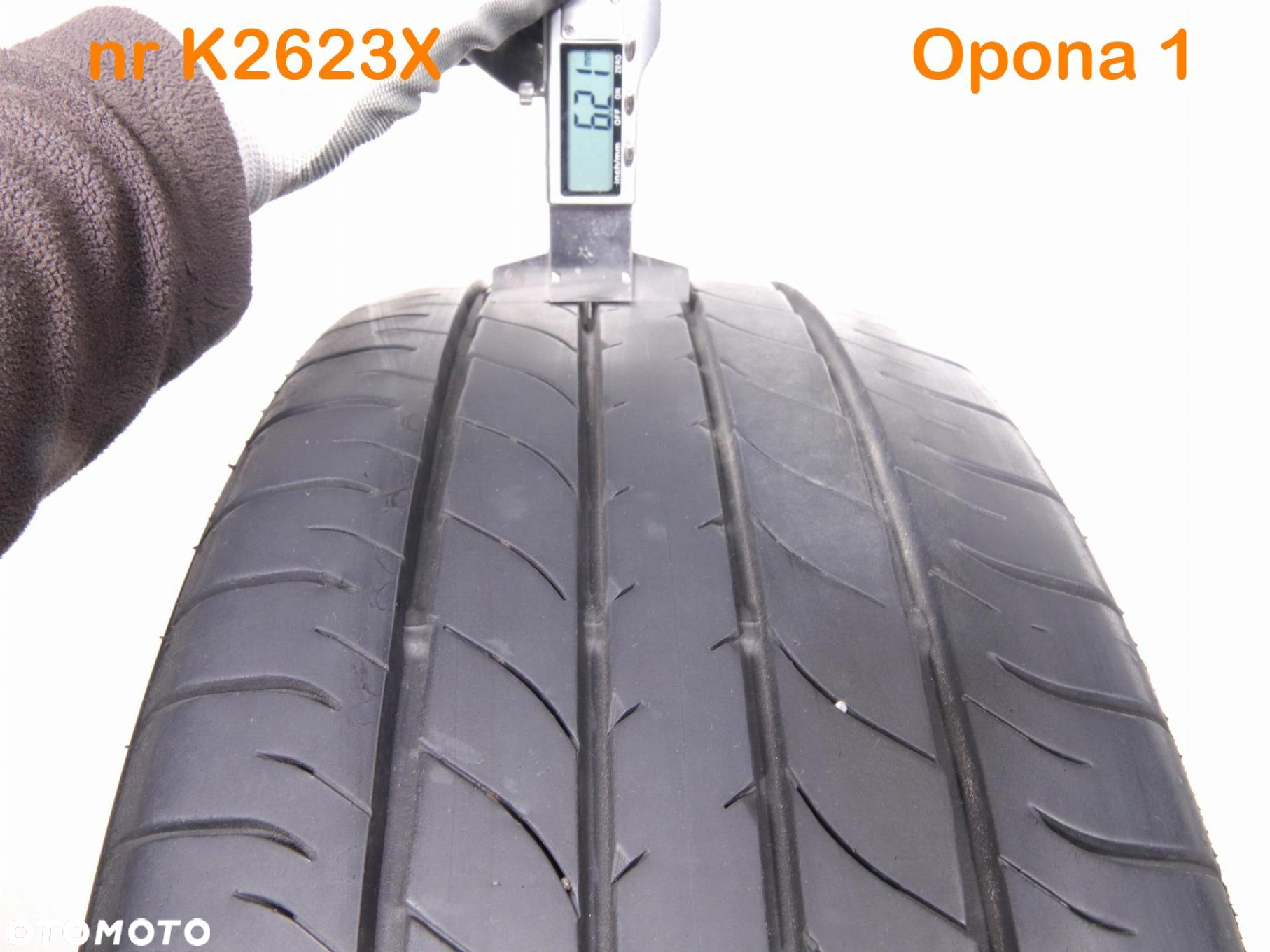 Dunlop SP SPORT MAXX 050 235/55 R20 Komplet - 3