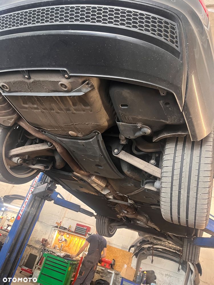 Audi A4 Avant 2.0 TDI DPF clean diesel multitronic S line Sportpaket - 18