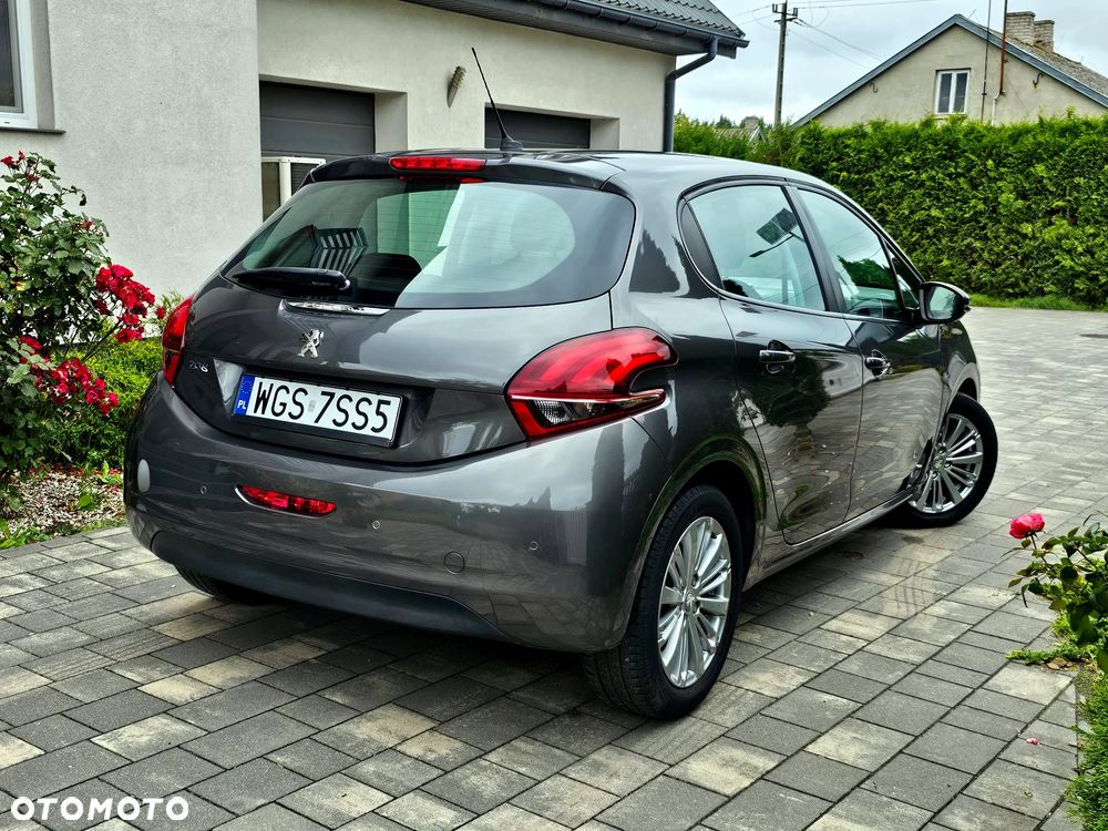 Peugeot 208 1.2 VTi Style - 14