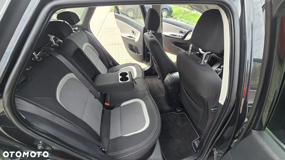 Kia Ceed 1.6 CRDi Business Line - 7