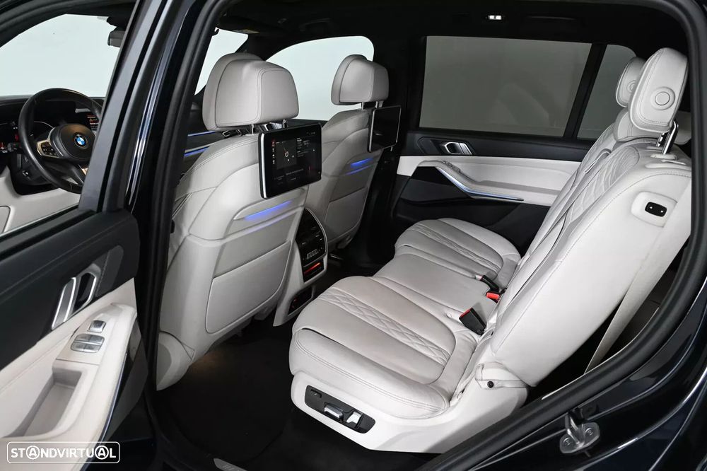BMW X7 - 4