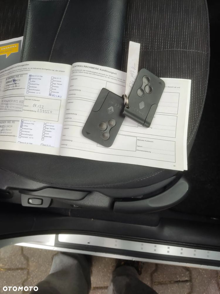 Renault Scenic 2.0 16V Privilege - 39