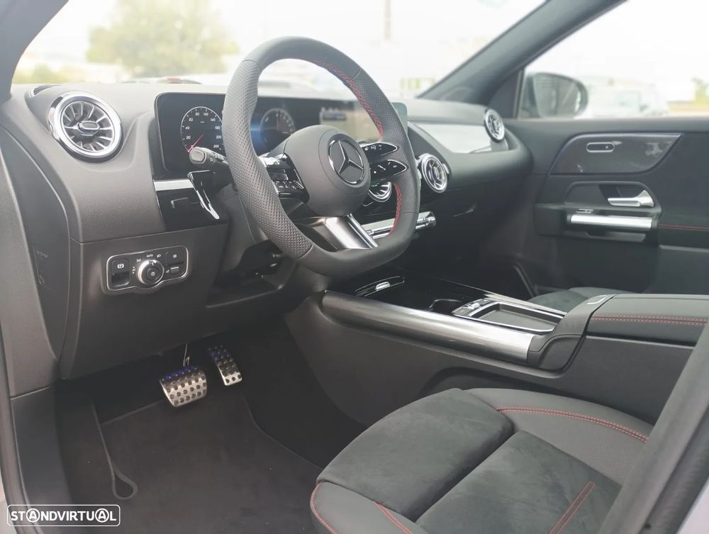 Mercedes-Benz GLA 250 e 8G-DCT AMG Line Advanced Plus - 2