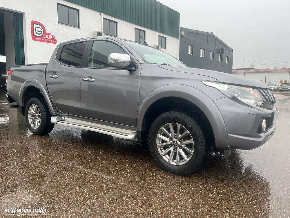 Mitsubishi L200 2.4 DI-D CD Instyle Strakar 4WD - 7