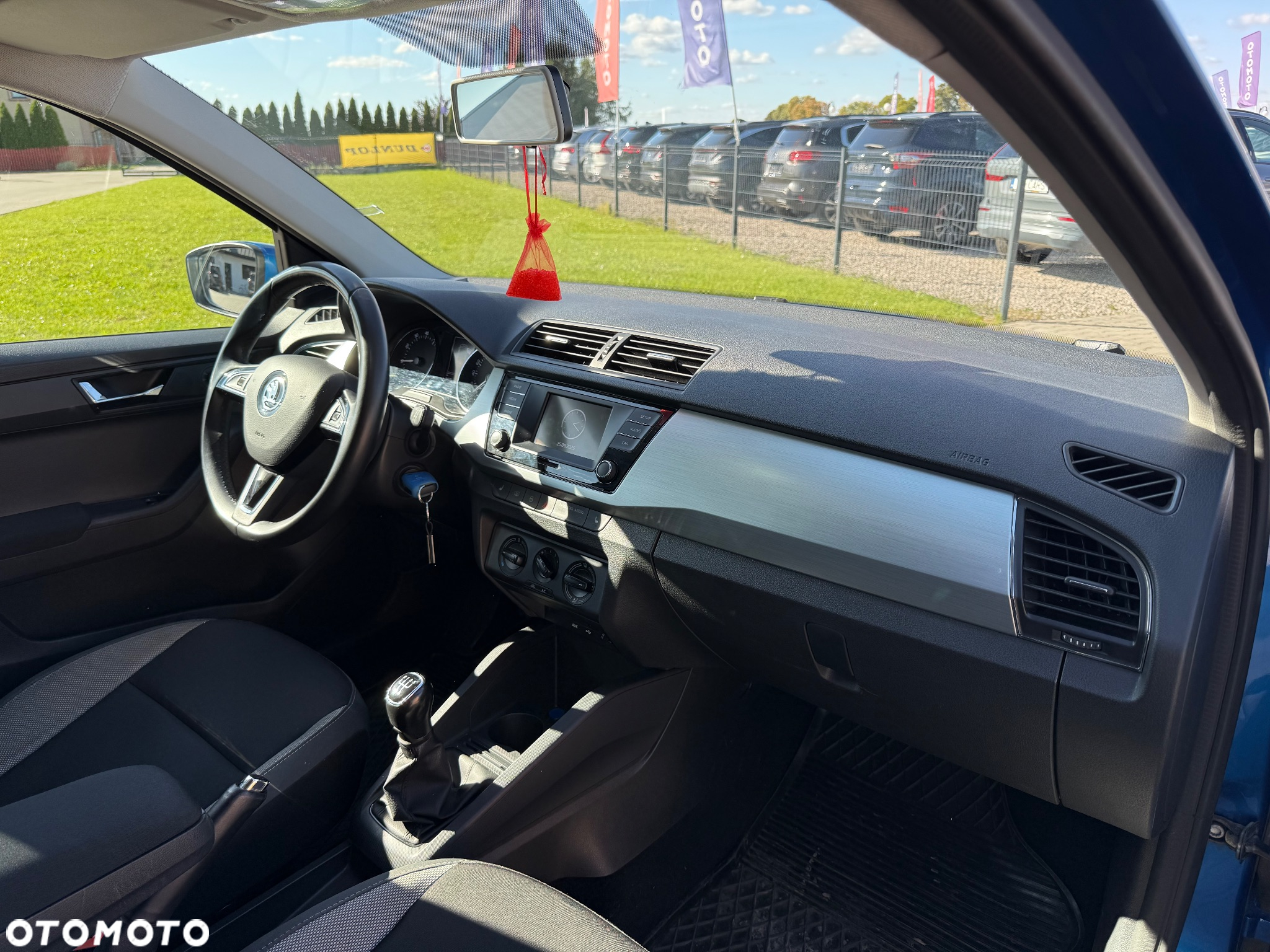 Skoda Fabia 1.0 TSI Style Color - 18