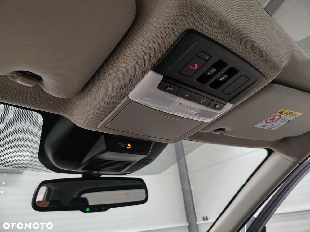 Nissan X-Trail 1.5 VC-T e-POWER N-Connecta 2WD - 36