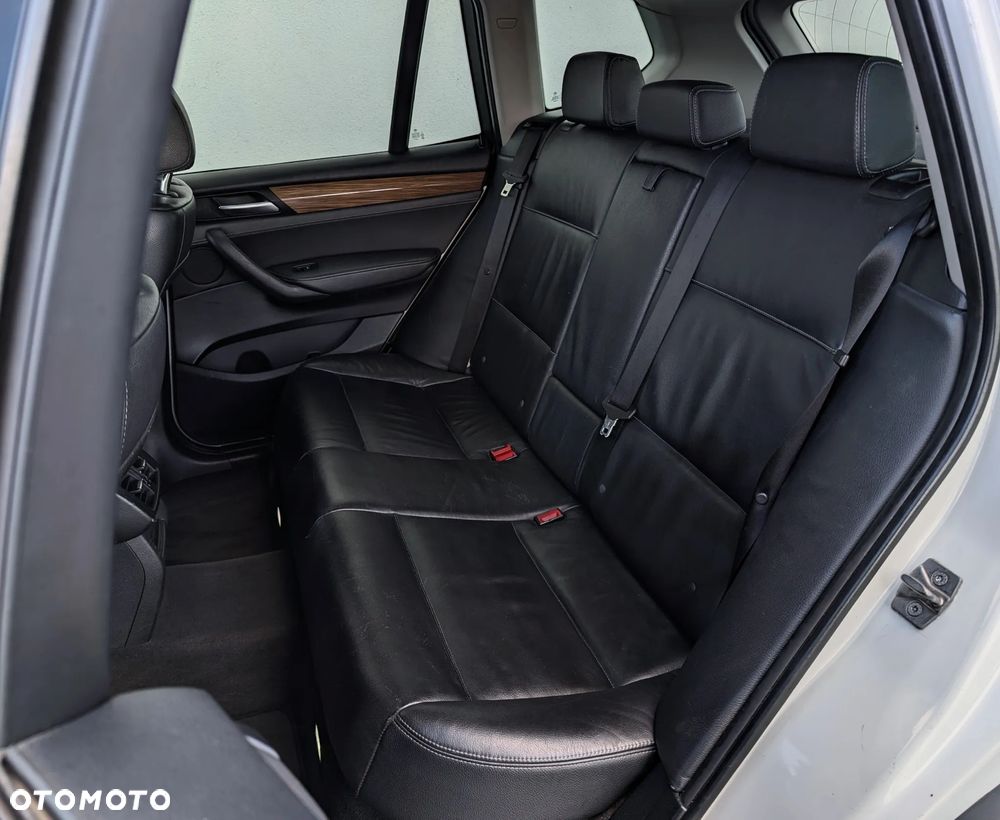 BMW X3 xDrive28i - 14