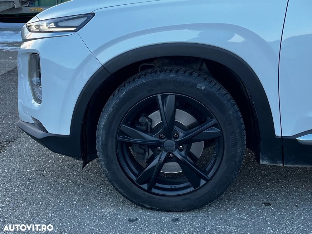 Hyundai Santa Fe - 35