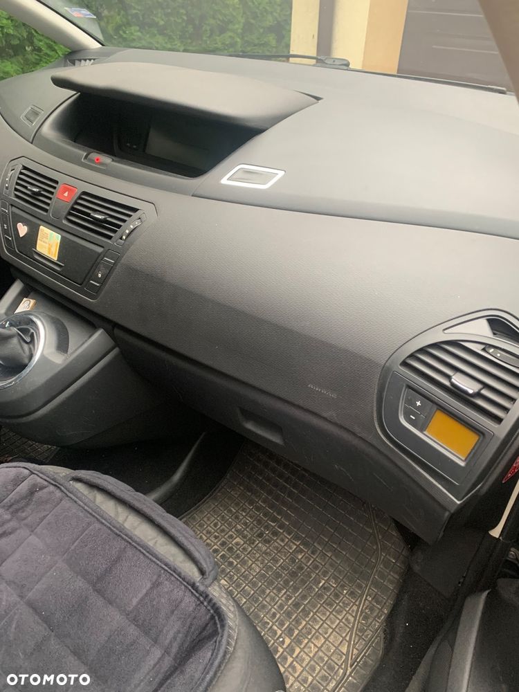 Citroën C4 Picasso - 17